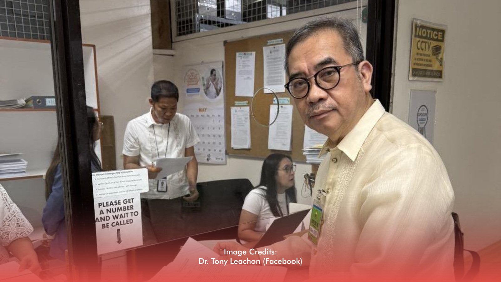 The Philippine College of Physicians (PCP) has suspended public health advocate Dr. Tony Leachon for six months.
